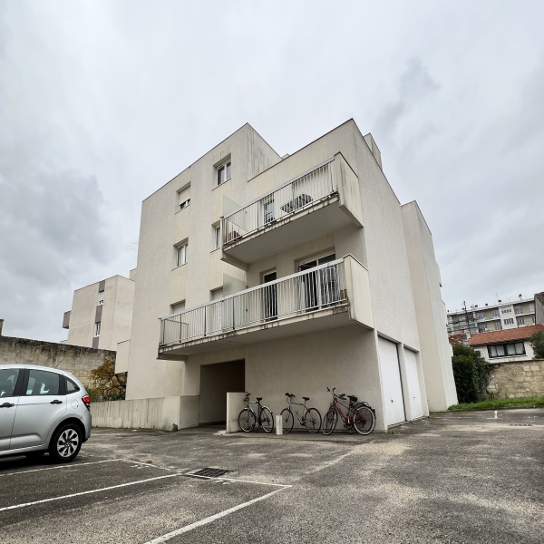 Offres de location Appartement Bordeaux 33000